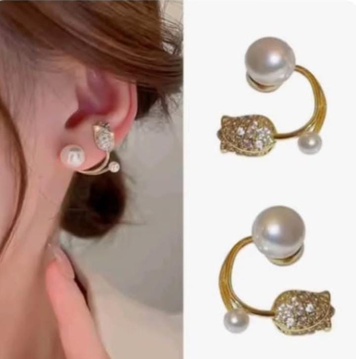 Elegant front-back stud earrings.add a classy twist to your everyday look with these chic pearl and crystal front-back studs